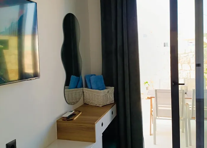 Azure Mirage Adults Only Private Seaside W Garden And Parking פליראקי