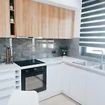 빌라 Azure Mirage Adults Only Private Seaside W Garden And Parking 팔리라키