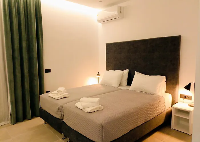 Azure Mirage Adults Only Private Seaside W Garden And Parking *