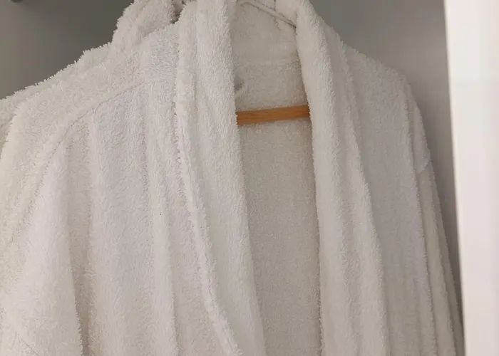 Azure Mirage Adults Only Private Seaside W Garden And Parking 빌라 팔리라키